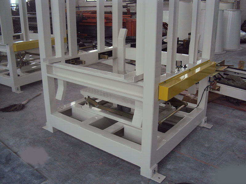 碼垛輸送設(shè)備